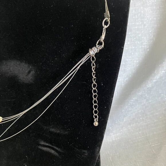 5 Strand "Invisible" Wire and Beads Necklace & Earrings - Picture 6 of 6